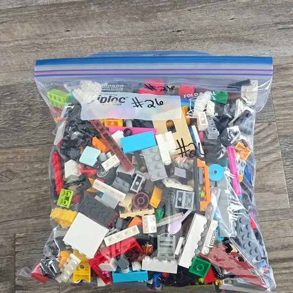 LEGO Mystery Grab Bag of Assorted Lego's| Mystery Bag #26 - Picture 1 of 10